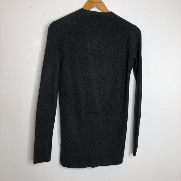 Vera Wang Sweater, Small - Picture 2 of 5